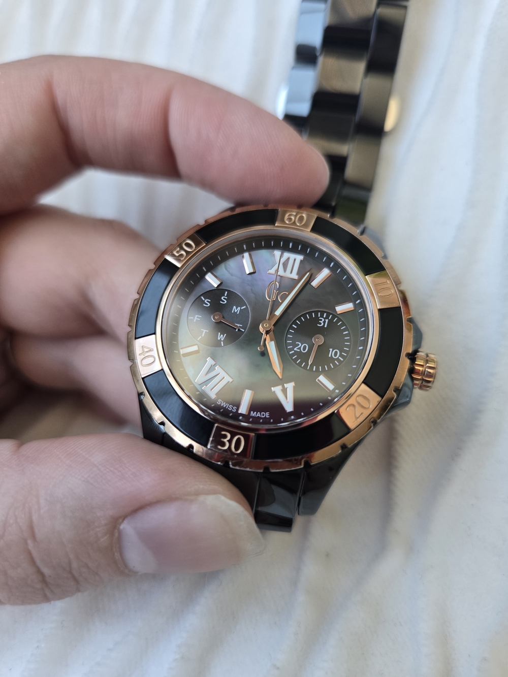 Gc Ceramic Chronograph Watch in Black and Rose Gold